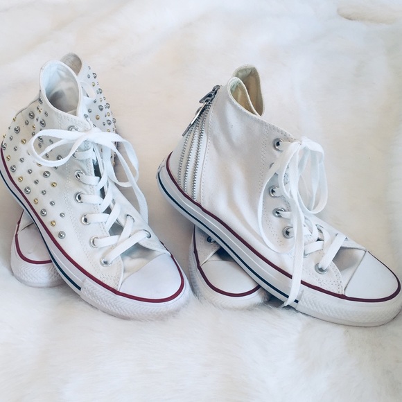 pair of converse